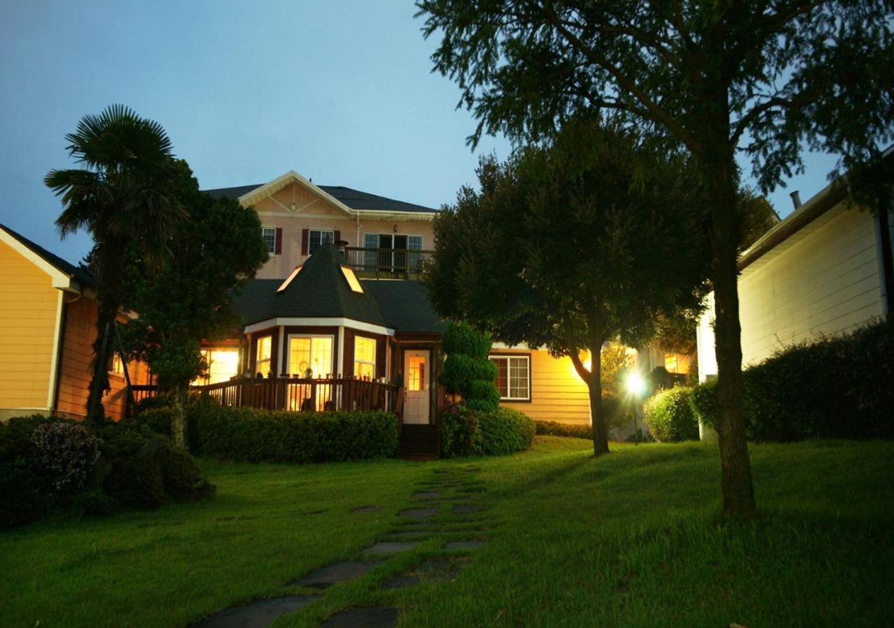 Uts Village Jeju Exterior foto
