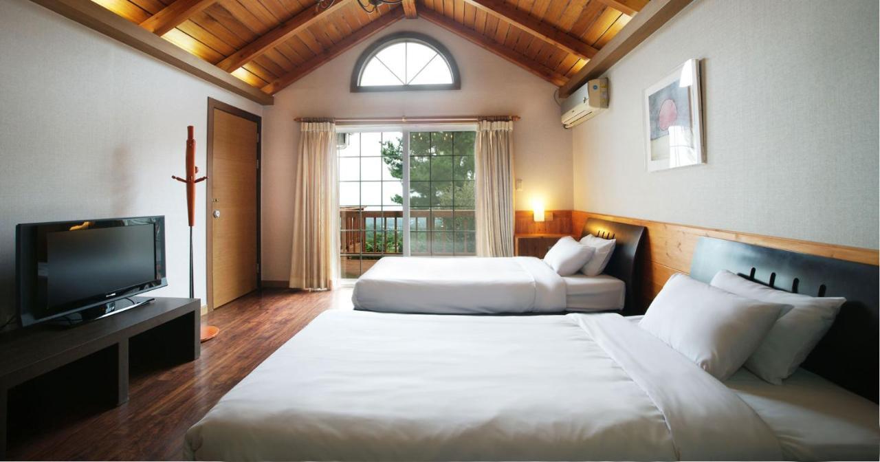 Uts Village Jeju Exterior foto